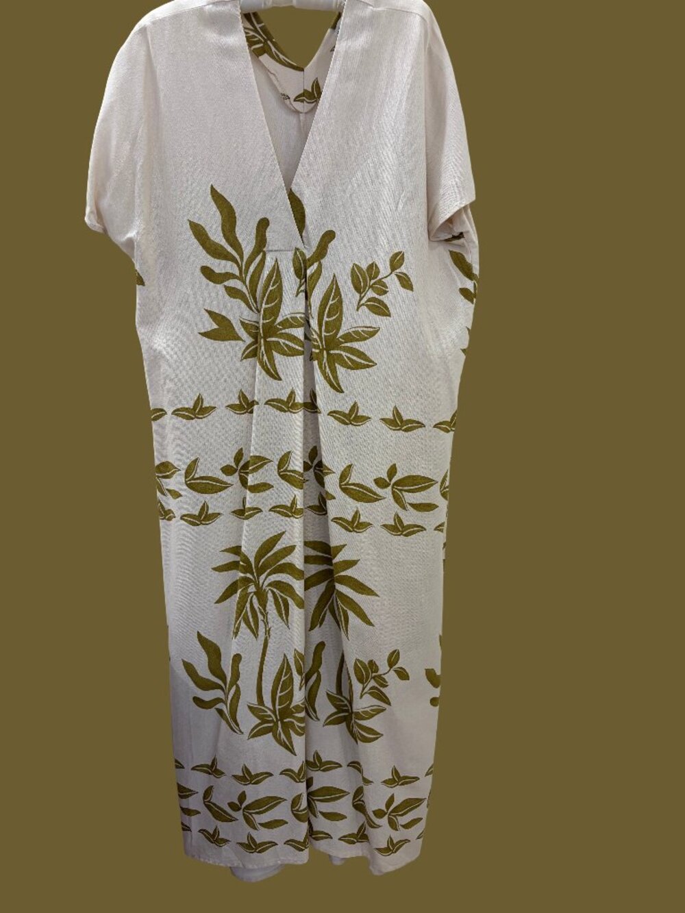 Women's casual dress, size M/L, natural linen color with a greenish tint